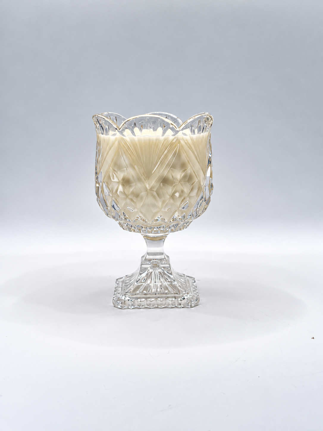 Cristalle No. 4 - Scalloped Pedestal Compote