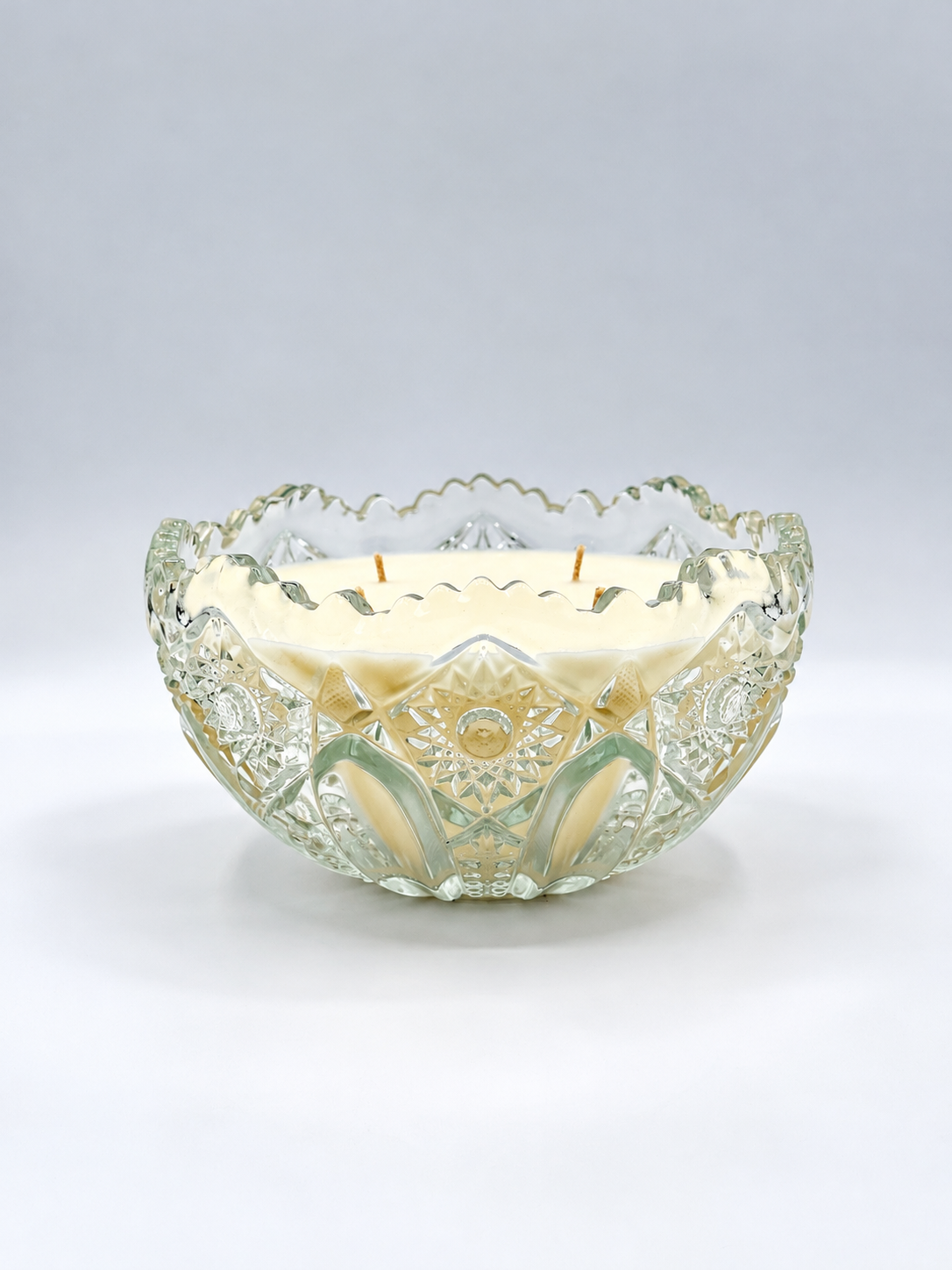 Filigree No. 27 - Hobstar and Arches Serving Bowl