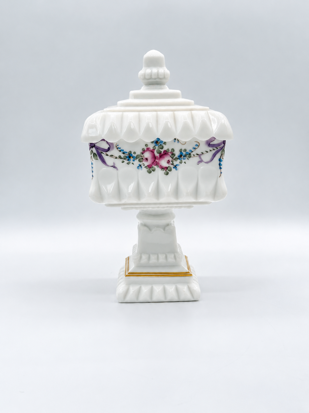 Lait No. 2 - Wedding Cake Box
