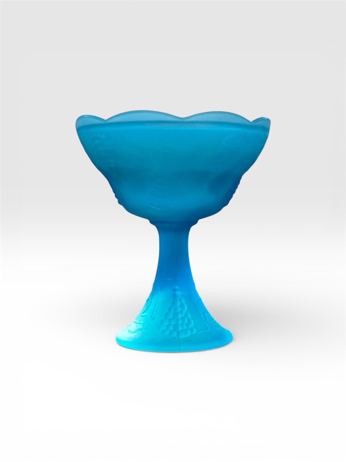 Soy candle in turquoise vintage glass
